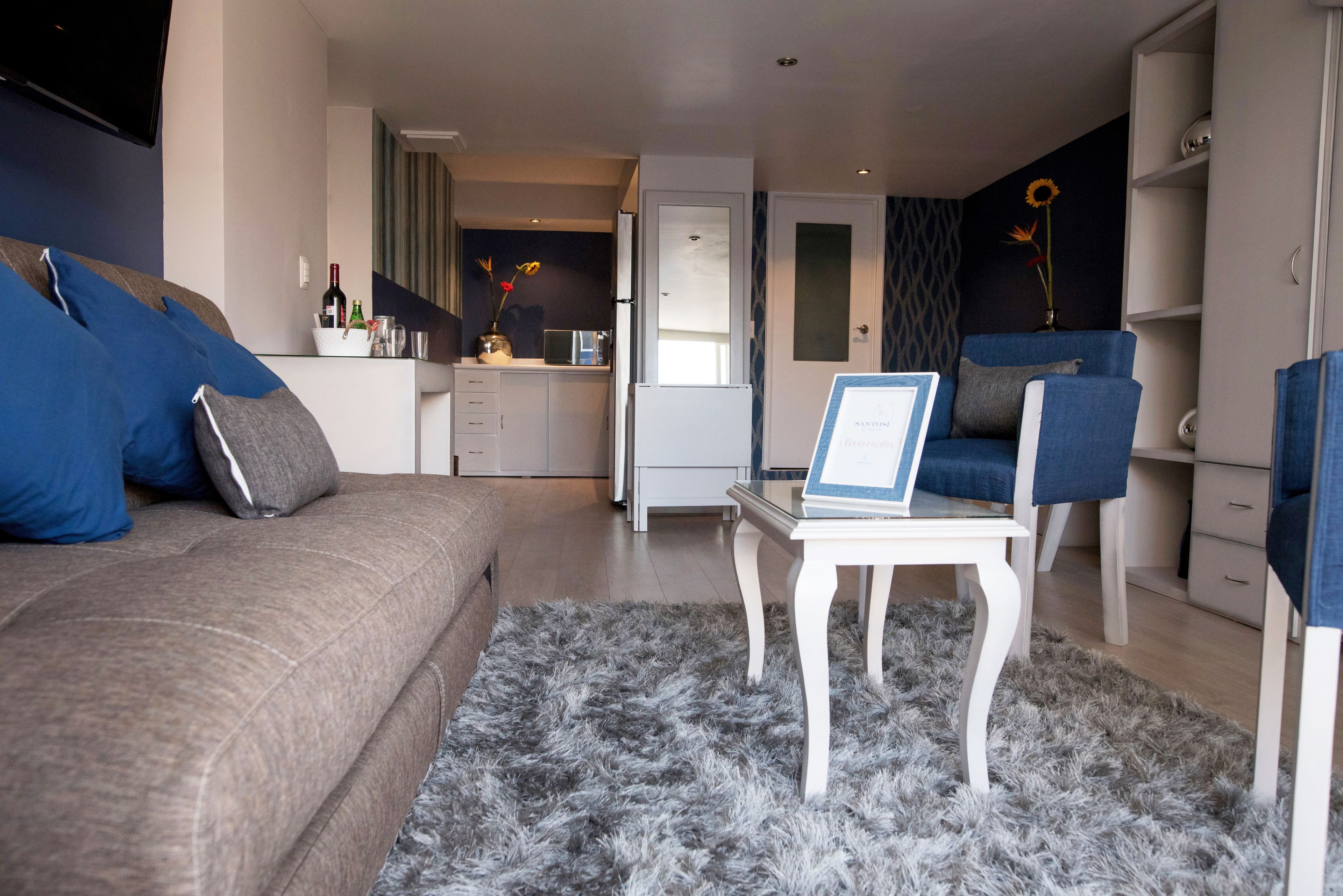 family suite | living area | flat-screen tv