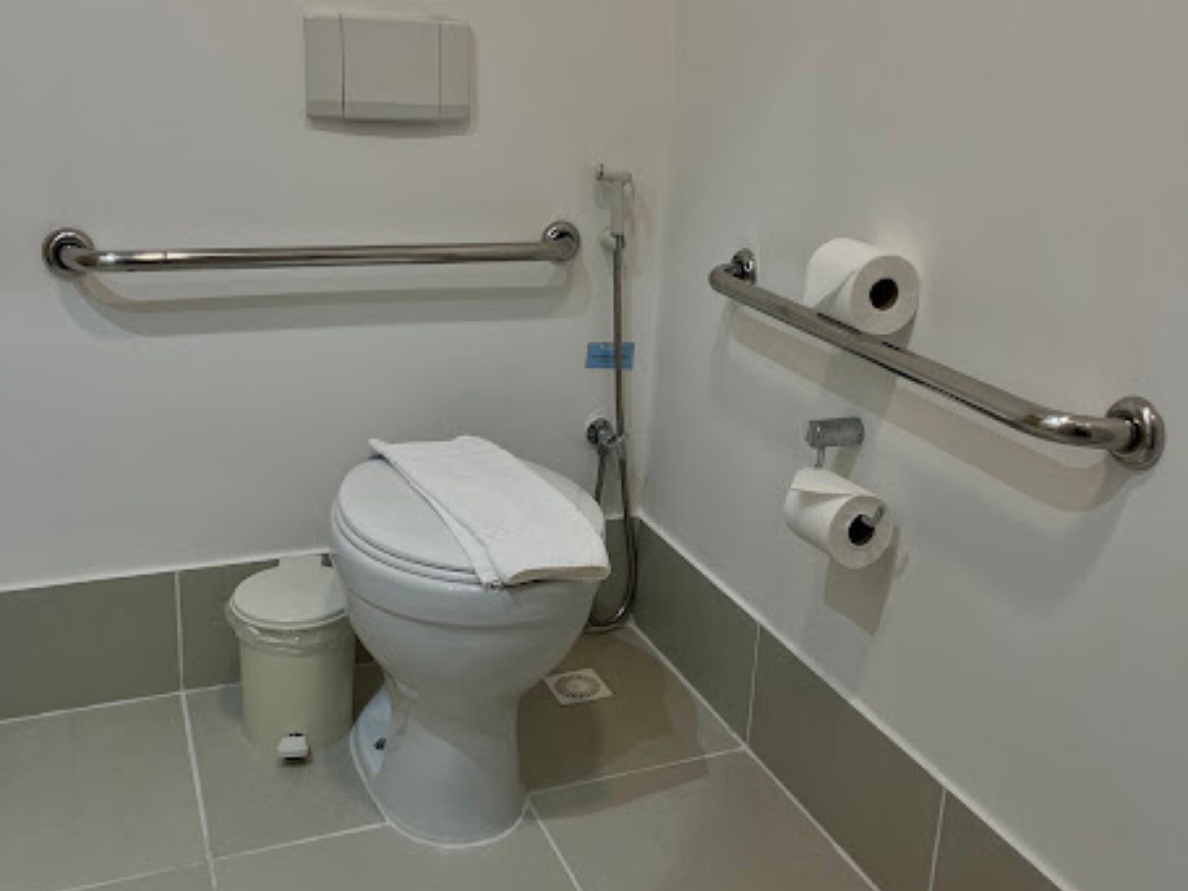 Apartment, Multiple Beds | Bathroom | Shower, eco-friendly toiletries, hair dryer, towels