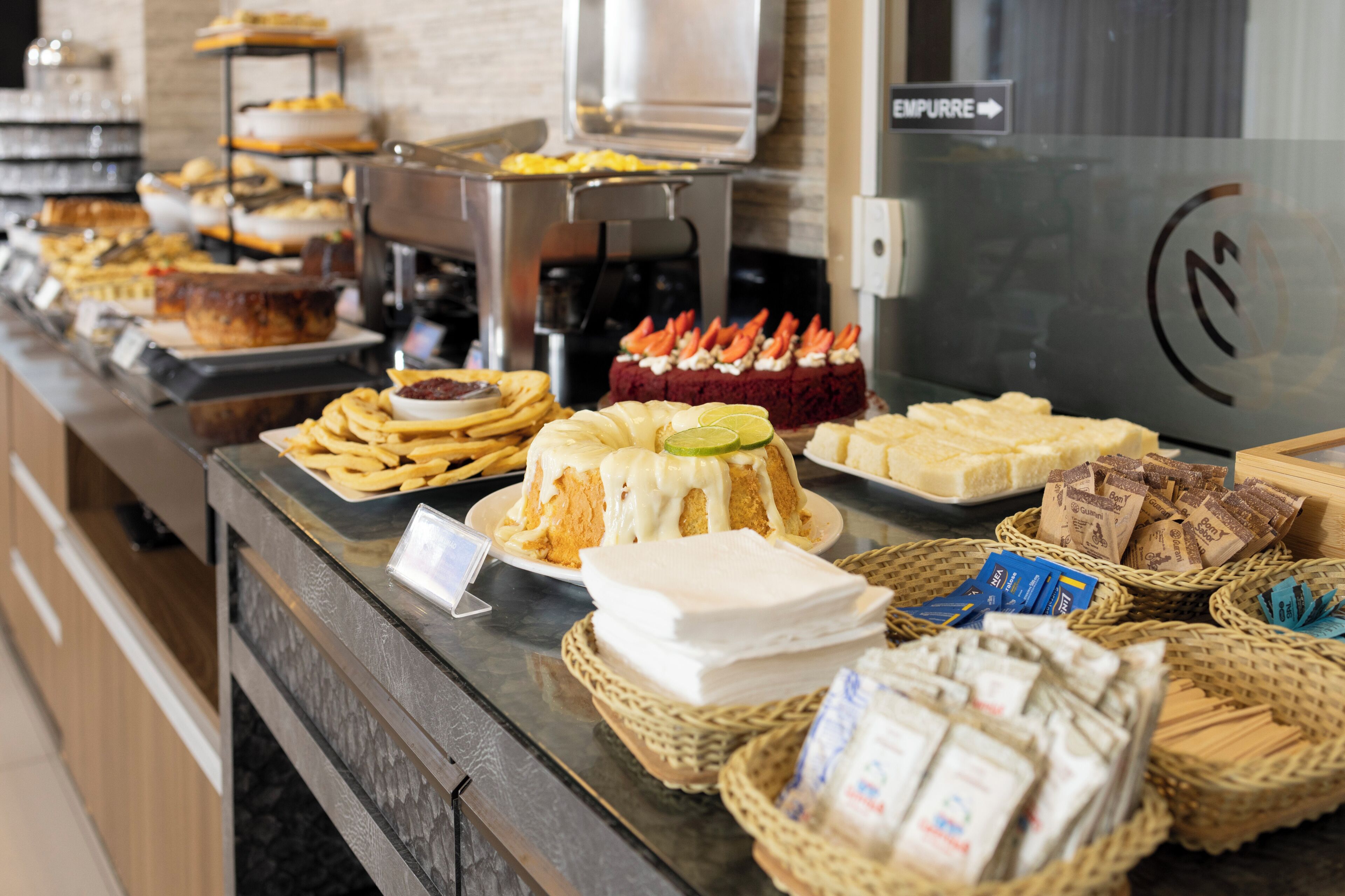 Desayuno buffet incluido todos los días