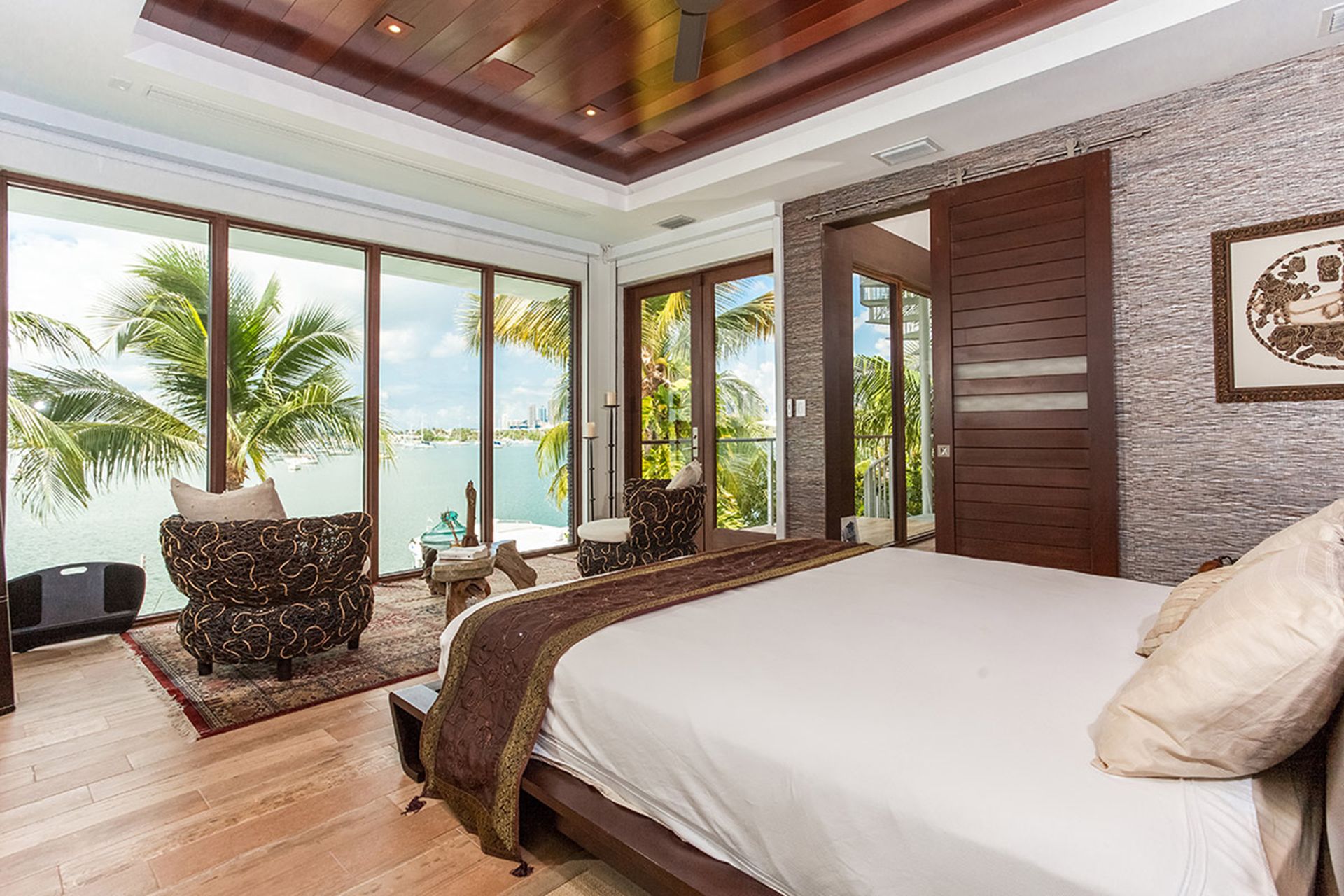 Luxury Villa, 5 Bedrooms, Ocean View (Villa Riza, 1278 S Venetian Way) | Desk, iron/ironing board, free WiFi