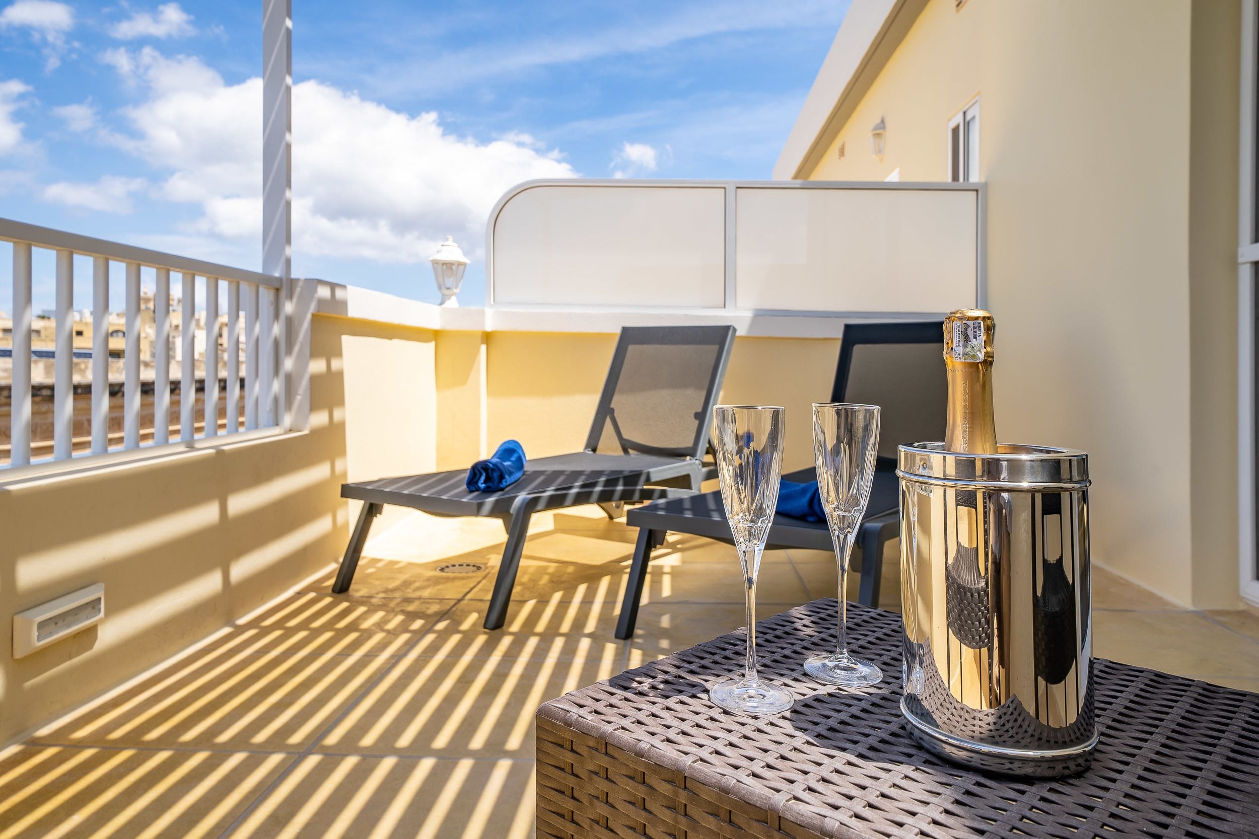 superior room, terrace, sea view | 1 bedroom, in-room safe, iron/ironing board, free wifi