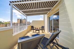Superior Room, Terrace | In-room safe, iron/ironing board, free WiFi, bed sheets - Il-Logga Boutique Hotel (Xaghra)