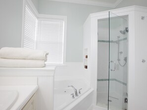 Luxury-Villa, 5 Schlafzimmer, Meerblick | Badezimmer