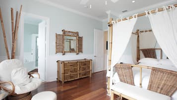 Luxury Villa, 5 Bedrooms, Ocean View | 5 bedrooms, desk, iron/ironing board, free WiFi