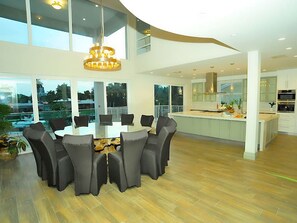 Interior detail - 6 Bedroom Homes in Miami by TMG (Miami)