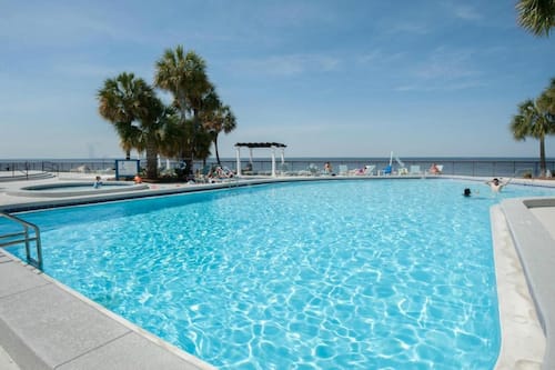 3 outdoor pools