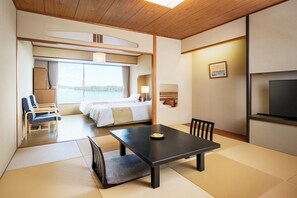 Japanese Western Style Room | In-room safe, free WiFi, bed sheets - Amanohashidate Hotel (Miyazu)