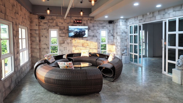 Lobby sitting area - Piccolo House (Suphan Buri)