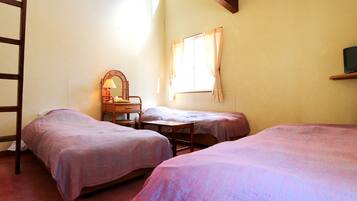 Free WiFi, bed sheets