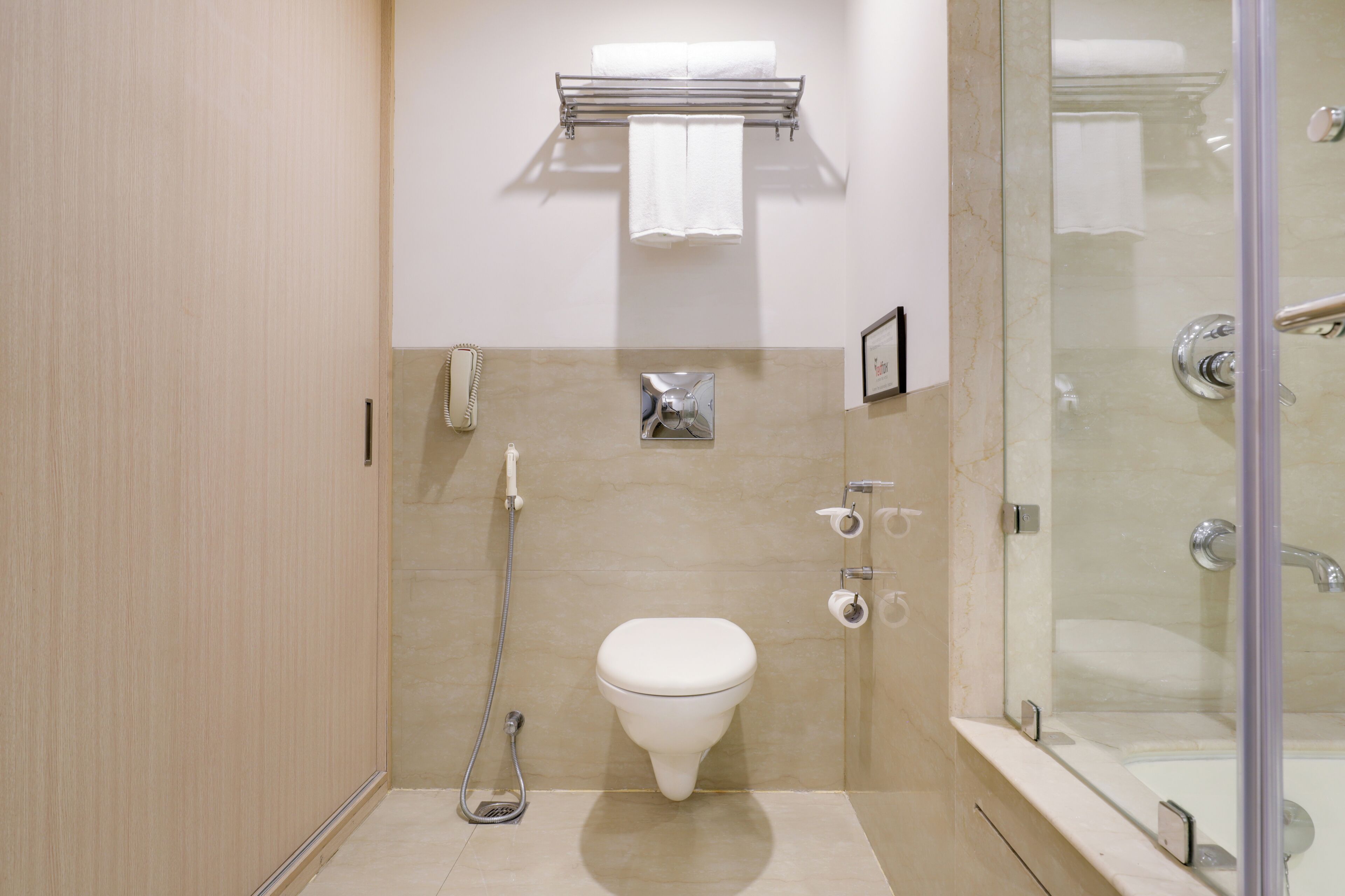 1 habitación, minibar, caja de seguridad en la habitación y escritorio 