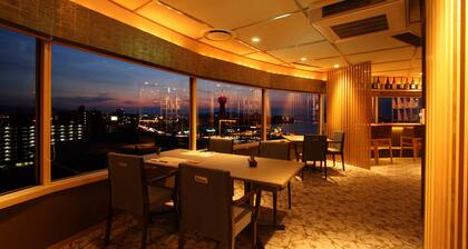 Fukuoka Sunpalace Hotel & Hall