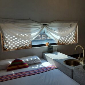 SPACE 7 | Memory-foam beds, individually decorated, individually furnished - Becky Guesthouse (Jeonju)