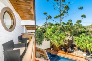 Double Bed With Ensuite (F4) | Balcony view - Aquarius Backpacker Resort (Byron Bay)