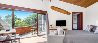 Aquarius Backpacker Resort