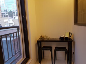 Kamar Standar | Balkon
