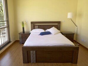 Habitación Deluxe | Tabla de planchar con plancha, cunas gratuitas y wifi gratis