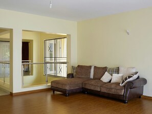 ロビー応接スペース