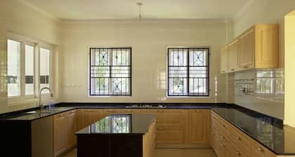 Villa De Rose Westlands