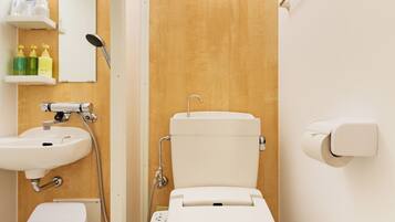 Doppelzimmer, Nichtraucher | Badezimmer | Handtücher