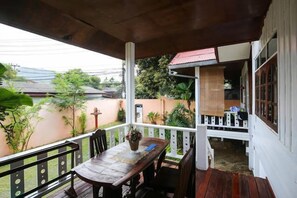 1-Bedroom Villa  | Balcony - Happy House (Koh Samui)