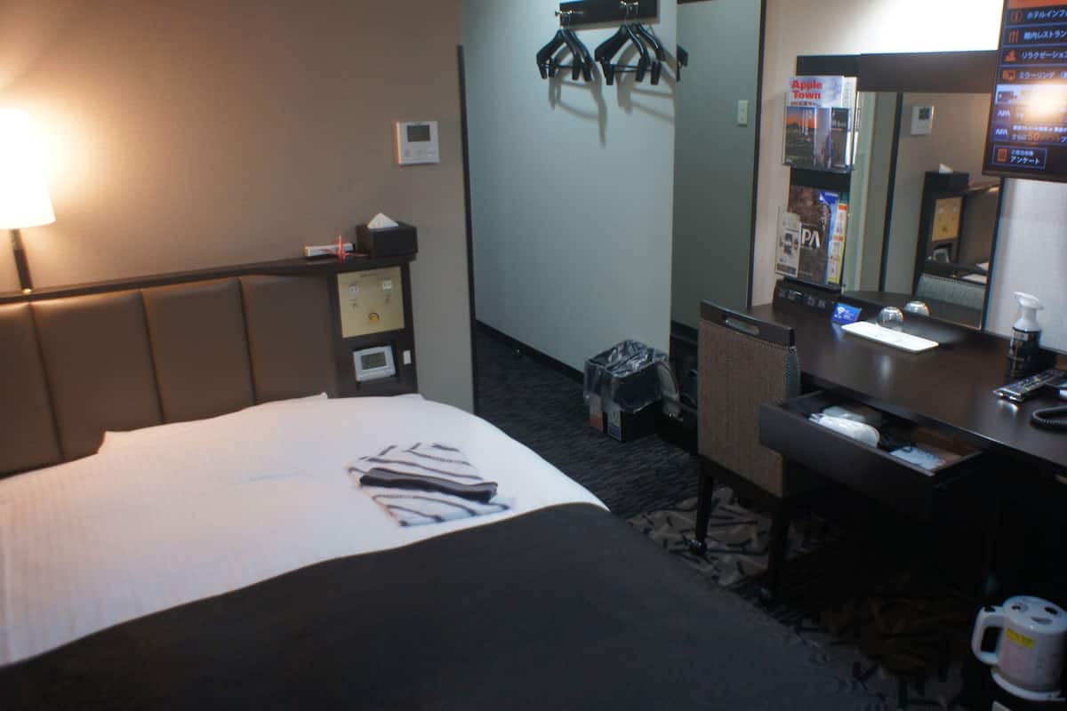 Peralatan tempat tidur premium, gebar bulu kapas, meja 