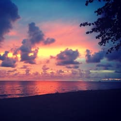 Di pantai
