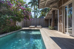 Outdoor pool - Villas Edenia (Gili Trawangan)