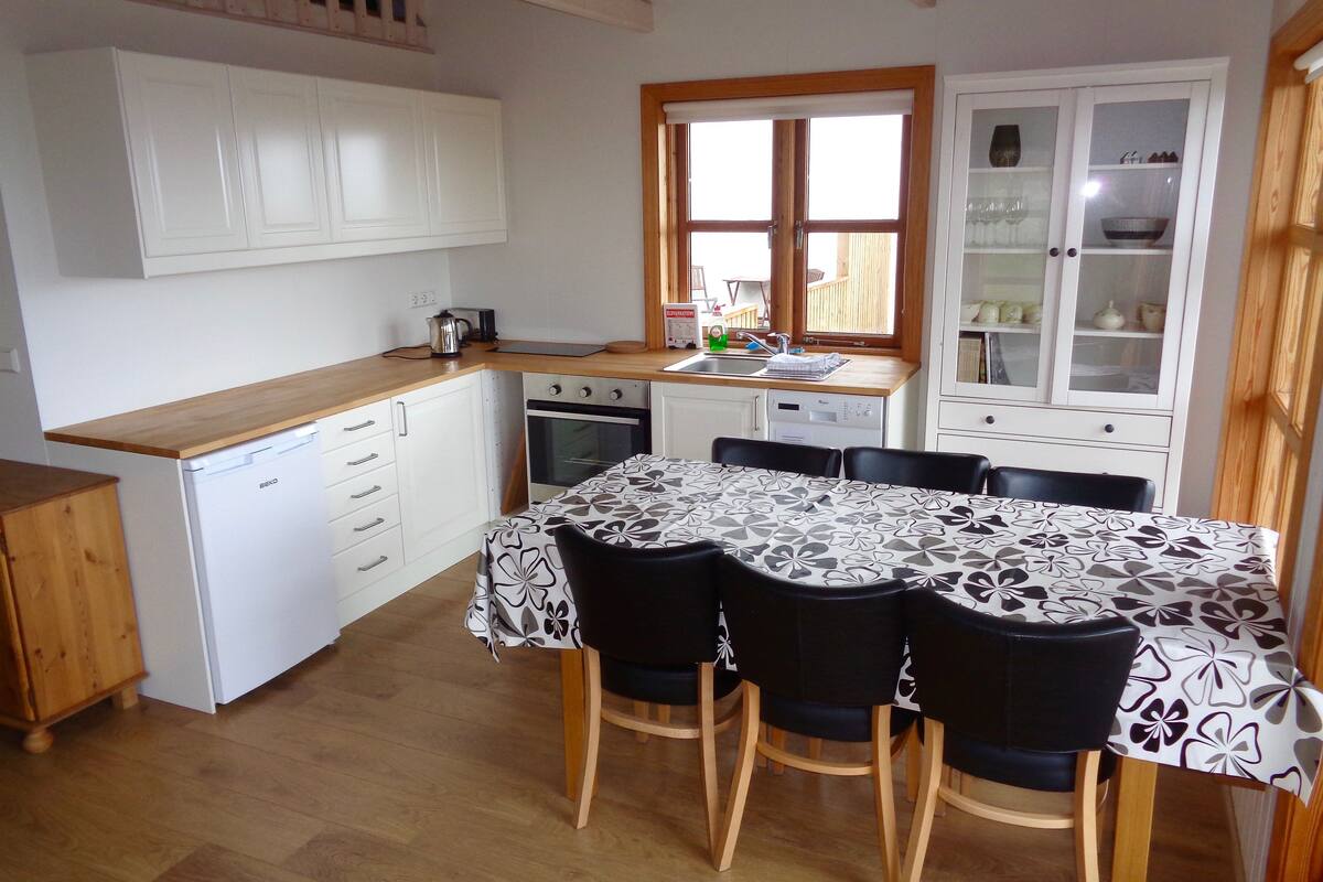 cottage | private kitchen