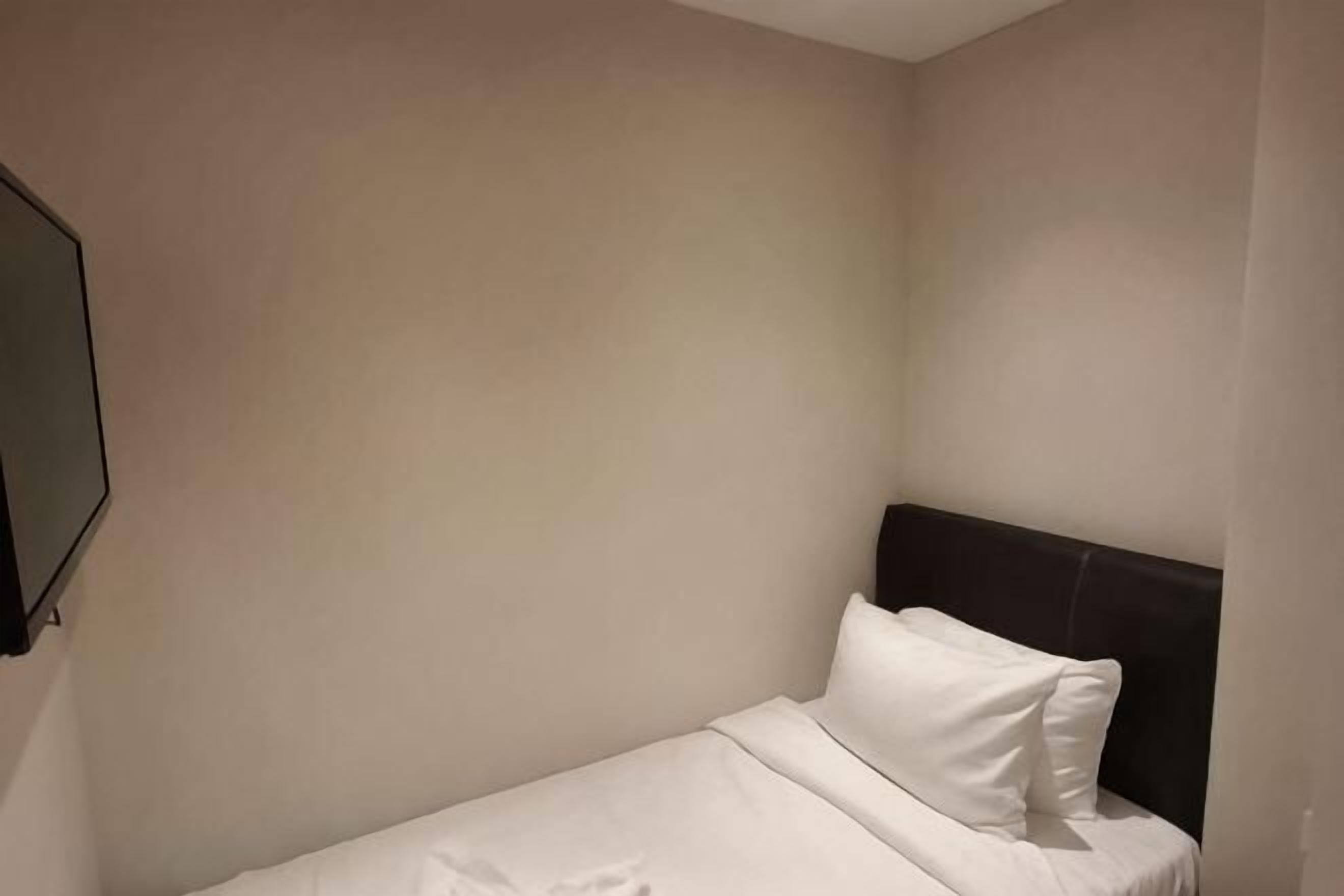 In-room safe, desk, iron/ironing board, free WiFi