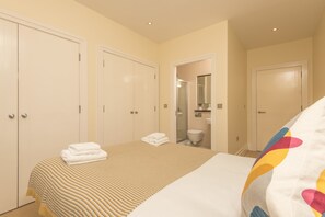 Apartment, 2 Bedrooms, 2 Bathrooms | Bathroom