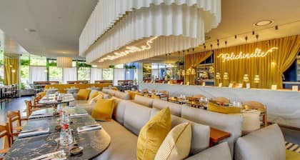 Yooma Urban Lodge Tour Eiffel