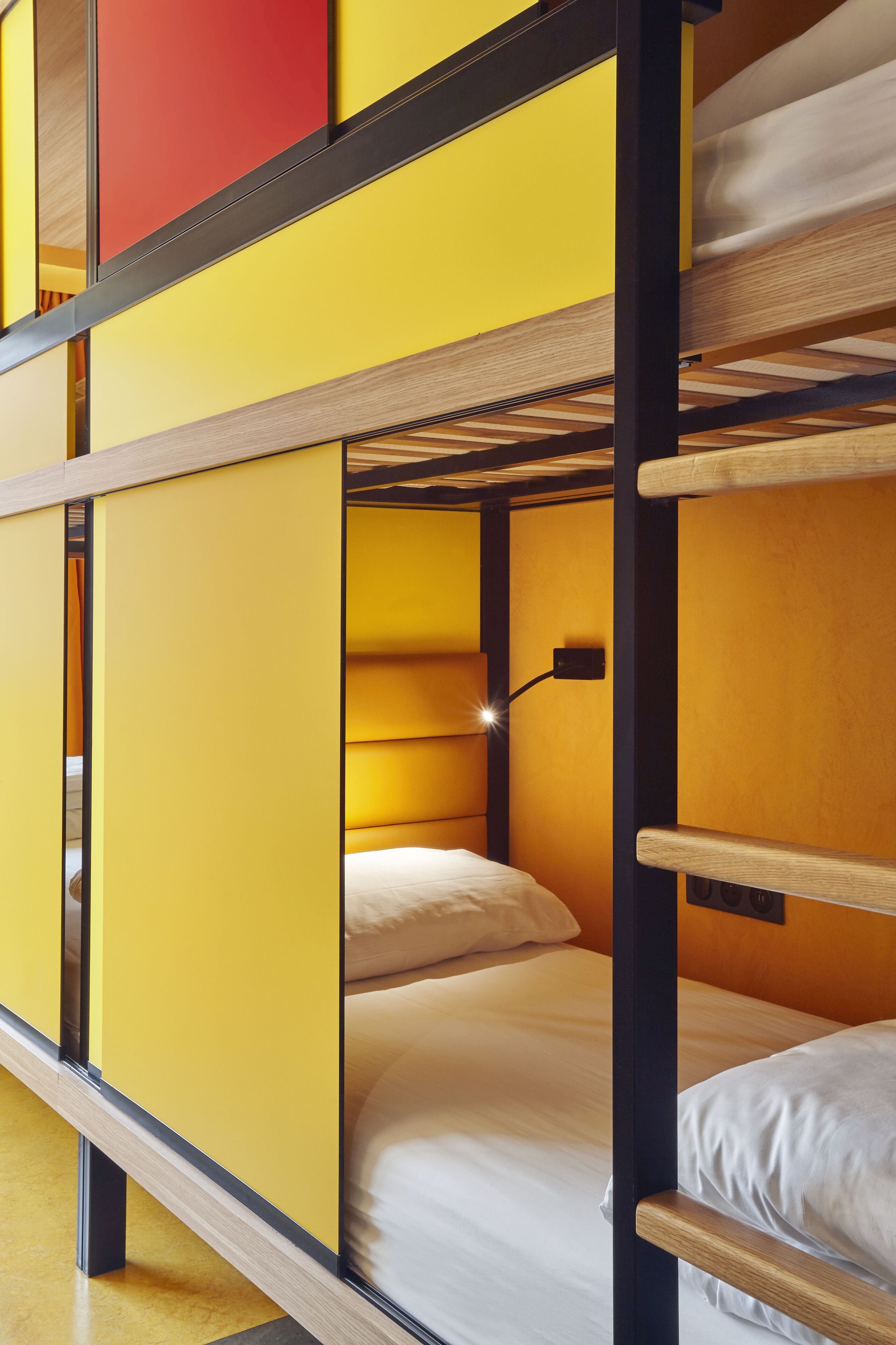 yooma famille y6 | premium bedding, memory-foam beds, in-room safe, desk