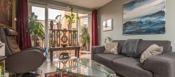 Giant Serviced Apartments Adelaide St