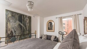 Apartment, 1 Bedroom | 1 bedroom, iron/ironing board, cribs (free), rollaway beds (surcharge) - Giant Serviced Apartments Adelaide St (Belfast)