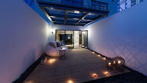 Deluxe Suite | Terrace/patio - LA VIE Hotel (Nanning)