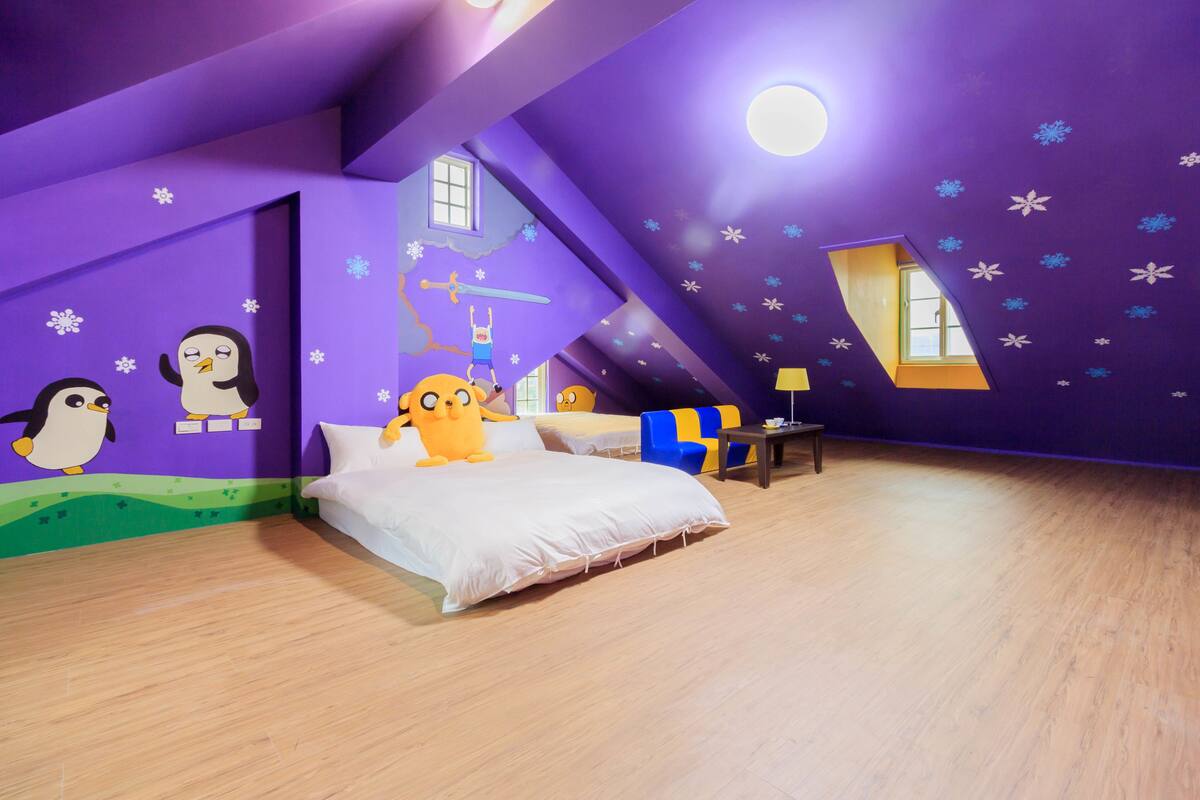 Quadrupla Luxury | Una scrivania, tende oscuranti, culle/letti per bambini (a pagamento)