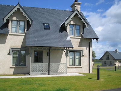 Giant Serviced Apt Lough Erne Village