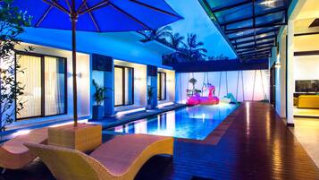 Vil·la, 3 dormitoris, piscina privada | Vista des de l'habitació