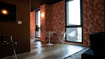 Suite | Living area