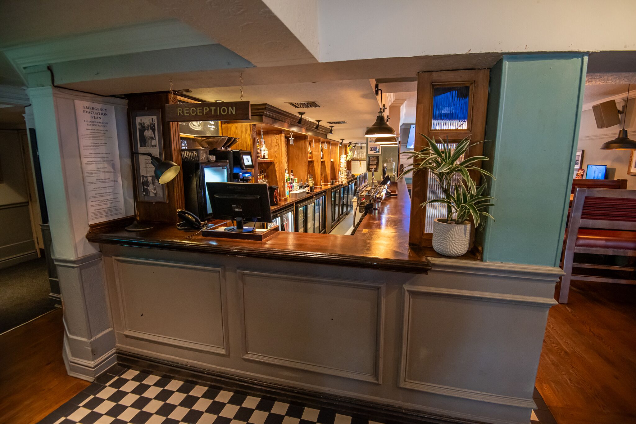Photo - The George Inn