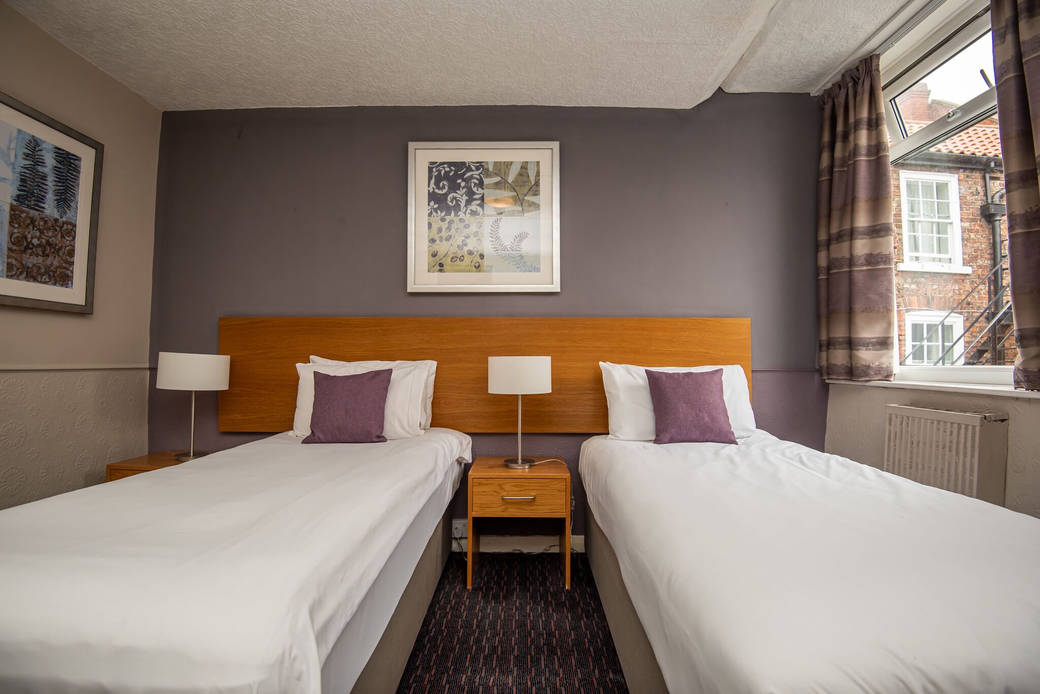 Twin Room, Ensuite | Individually decorated, individually furnished, desk