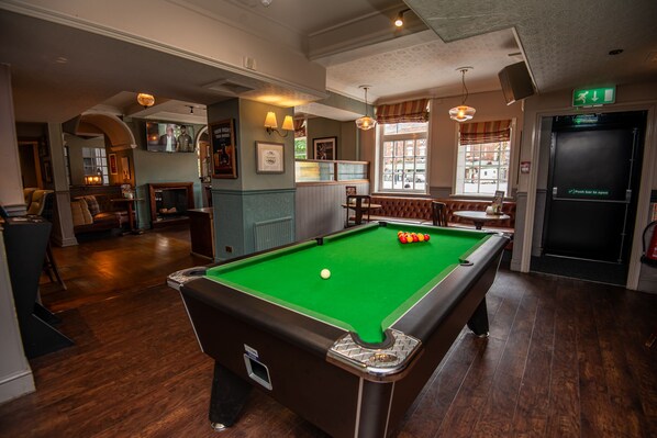Billards