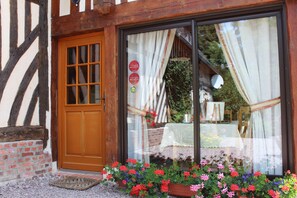 Reception - B&B du Clos Devalpierre   (Adult Only)   (Glanville)