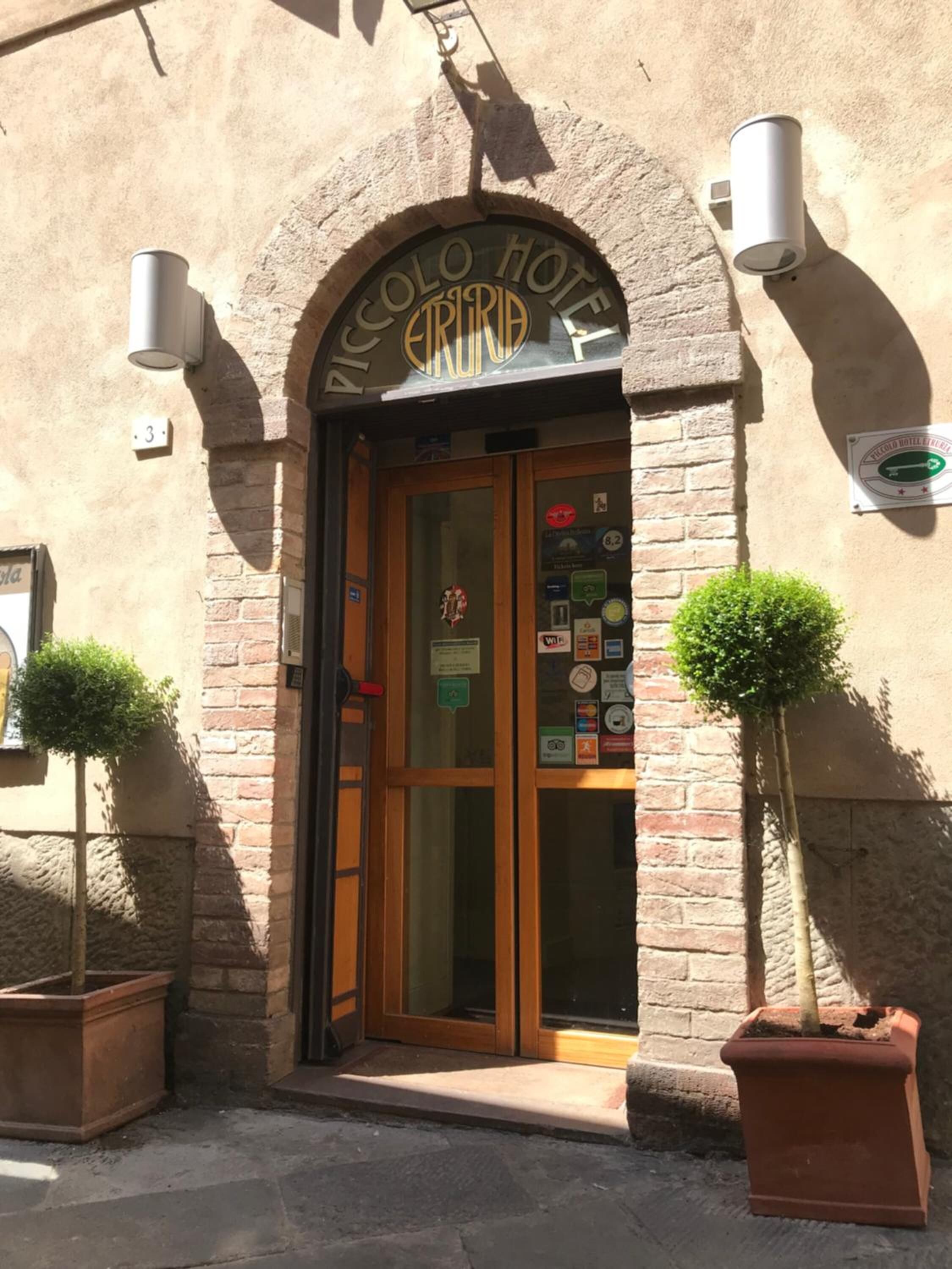 The entrance to the Piccolo Hotel Erid.