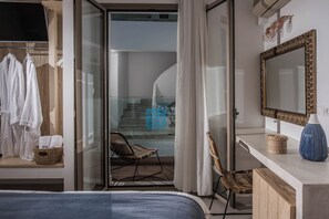 Double Atrium | Roupas de cama premium, frigobar, cofres nos quartos