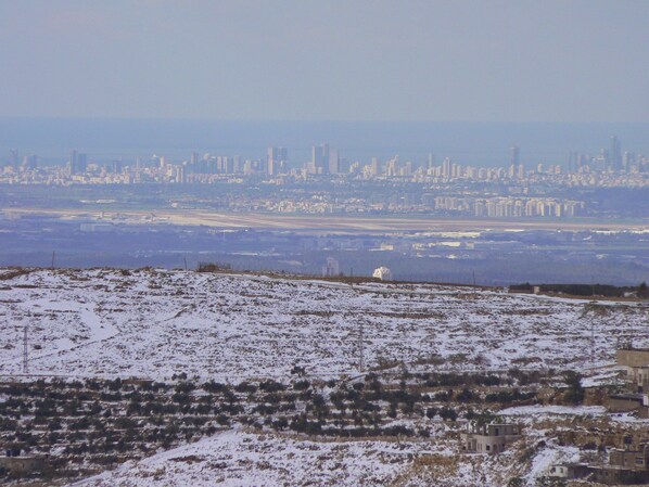 View from room - Jerusalem Mountains Apartment (Har Adar)