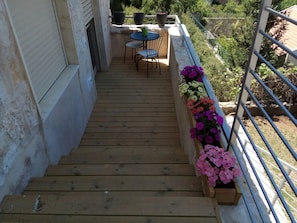 Terrace/patio - Jerusalem Mountains Apartment (Har Adar)