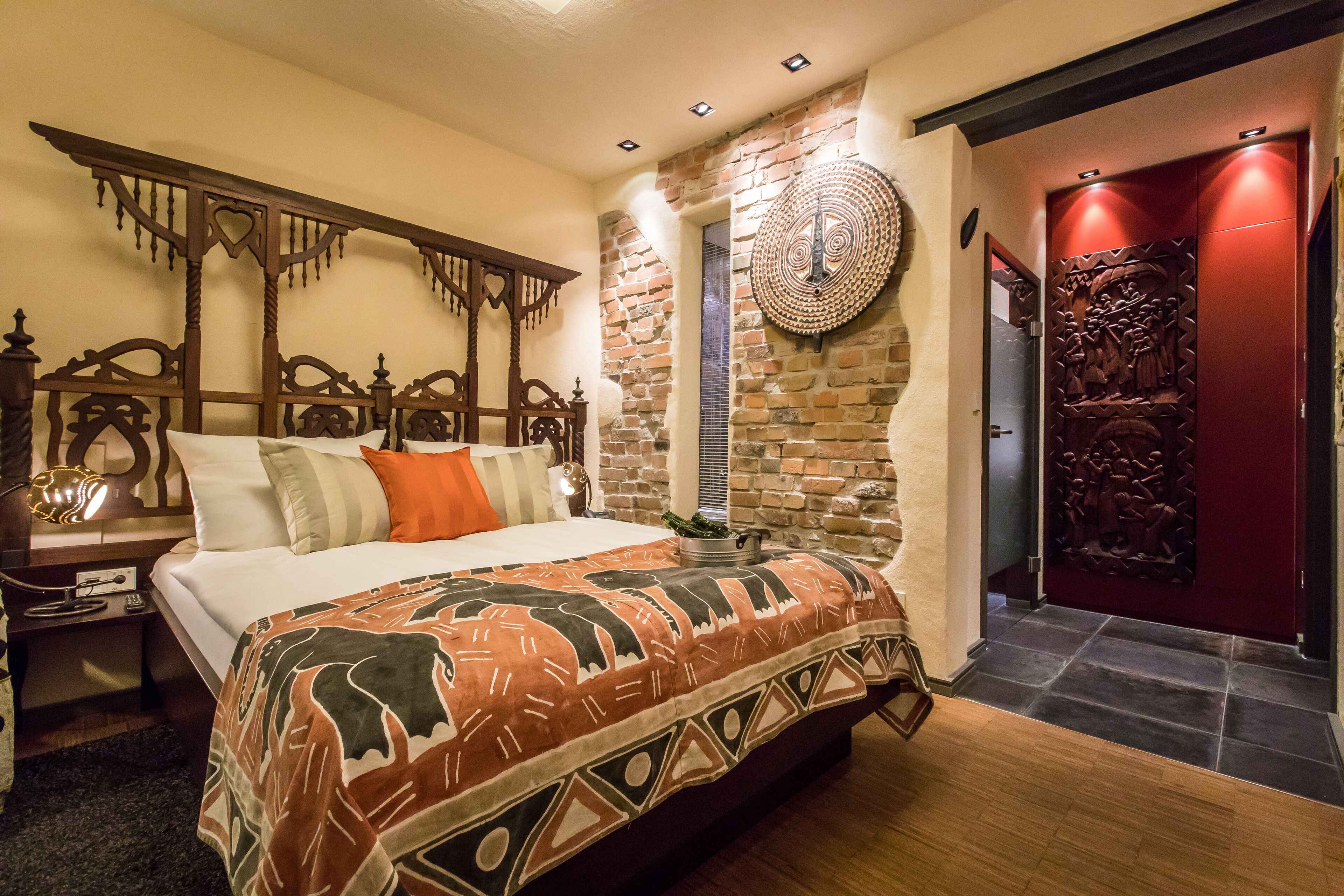 Comfort Double Room, Patio, Ground Floor | Premium bedding, minibar, individually decorated, individually furnished