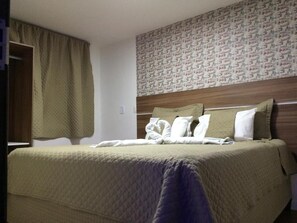 Blackout curtains, free WiFi, bed sheets