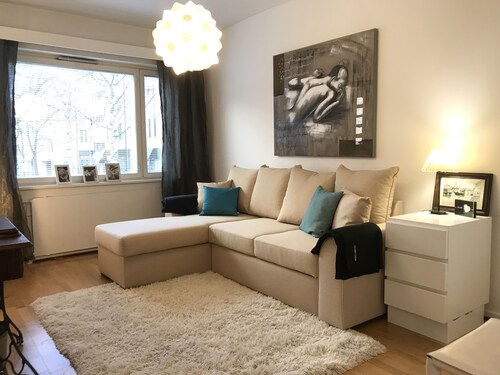 Cozy 2 Bedrooms Apartment
